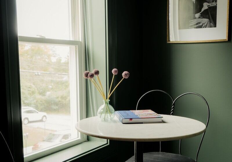 호텔 The Bookhouse