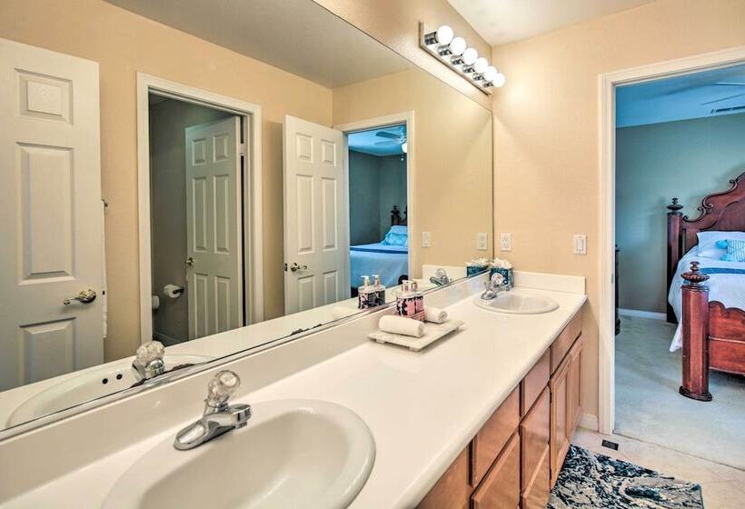 Luxury San Diego Home W/ Pool, Spa & Views!