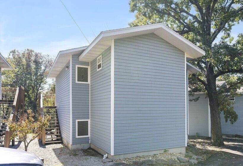 Mystic Woods Trio Branson