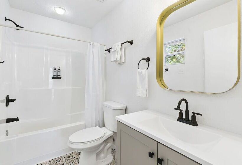 Mystic Woods Trio Branson