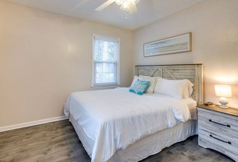 Newly Remodeled Home In North Myrtle Beach!