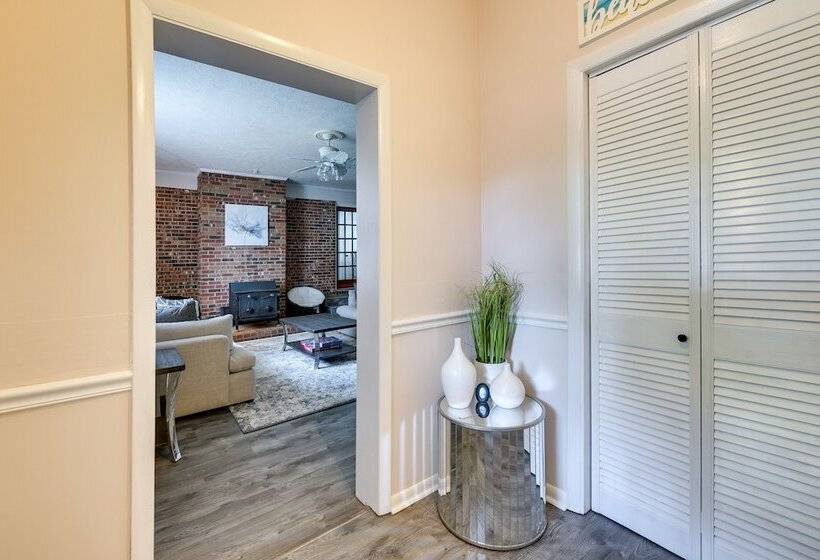 Newly Remodeled Home In North Myrtle Beach!