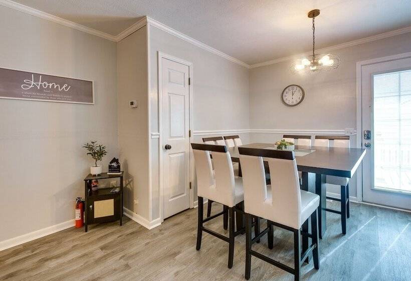 Newly Remodeled Home In North Myrtle Beach!