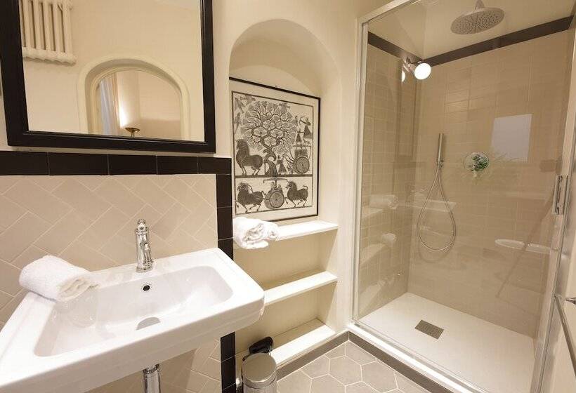 پانسیون Corsini Tintori