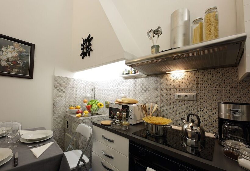 پانسیون Corsini Tintori