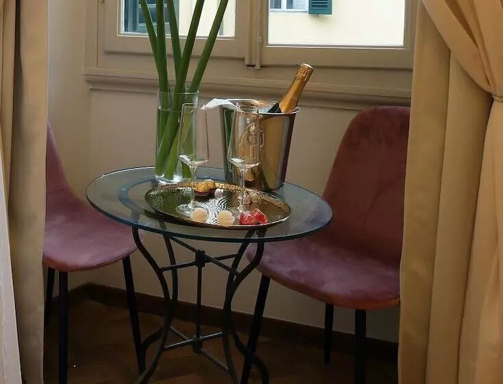 پانسیون Corsini Tintori