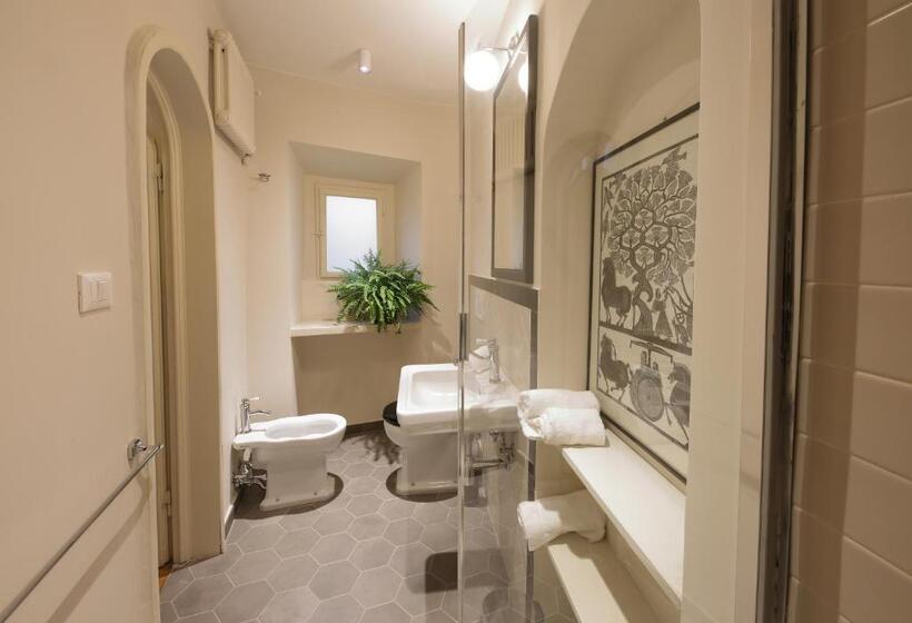 پانسیون Corsini Tintori