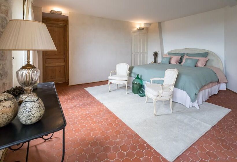 بنسيون Domaine De La Cascade Parfumée