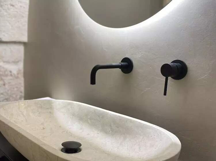 پانسیون La Mandorla Luxury Trullo