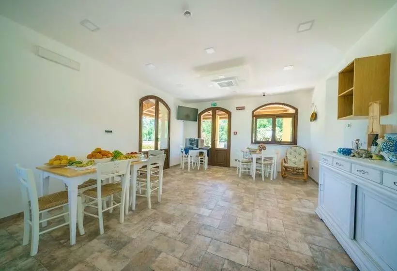 Majatalo Minissale Farm House