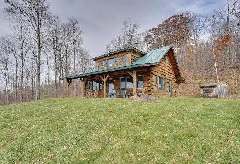Remote Escape: Vermont Cabin W/ Mountaintop Views!