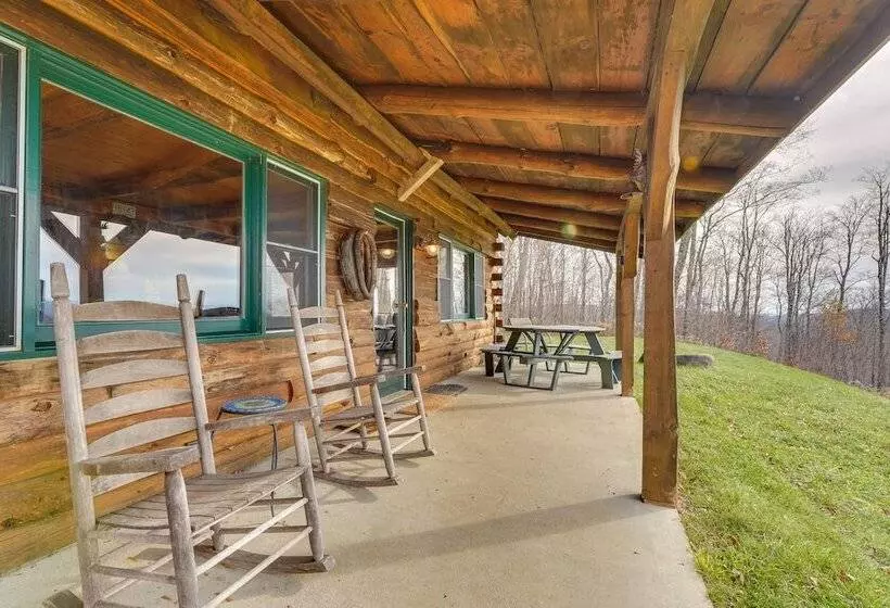 Remote Escape: Vermont Cabin W/ Mountaintop Views!