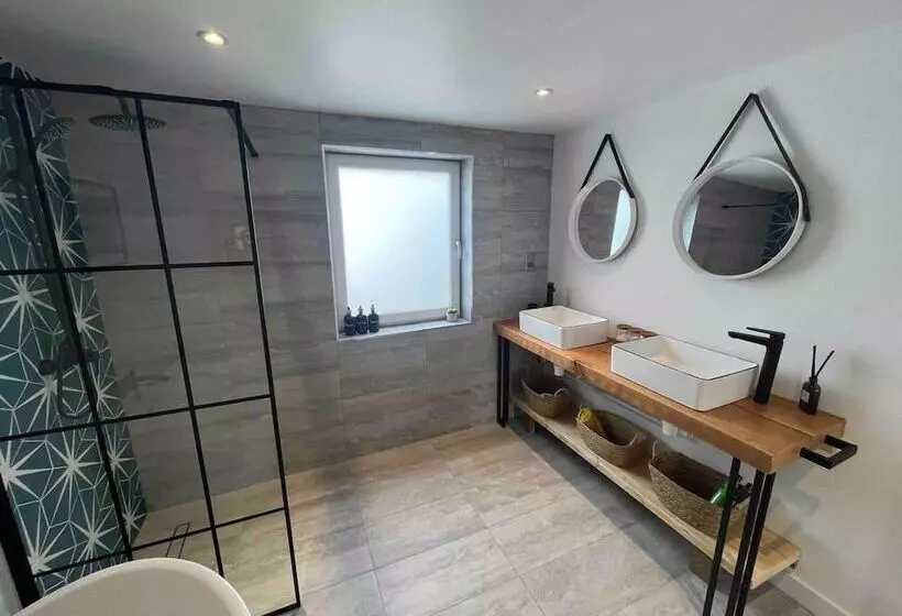 レジデンス Impeccable 2 Bed House In Newquay