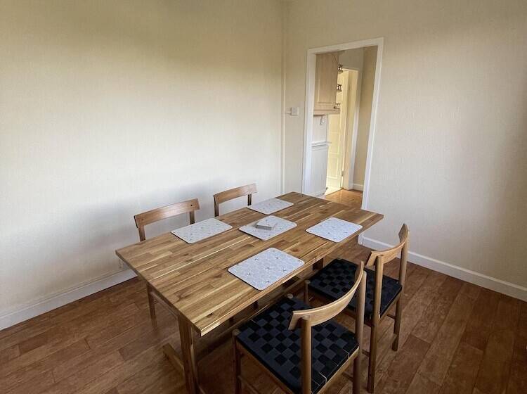 レジデンス Stunning 3 Bed House In Newmarket