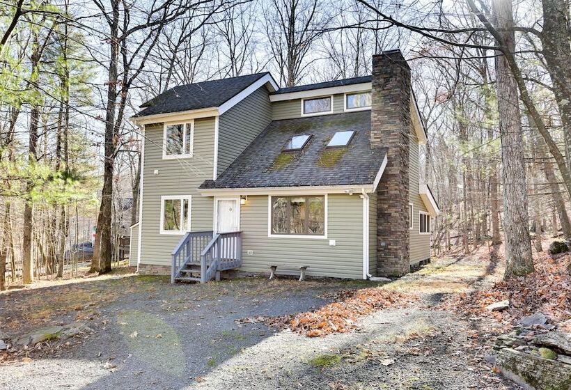 Rustic Masthope Mountain Retreat W/ Private Sauna!