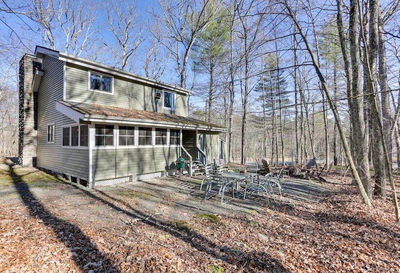 Rustic Masthope Mountain Retreat W/ Private Sauna!