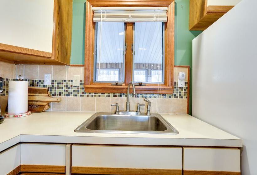 Rustic Masthope Mountain Retreat W/ Private Sauna!