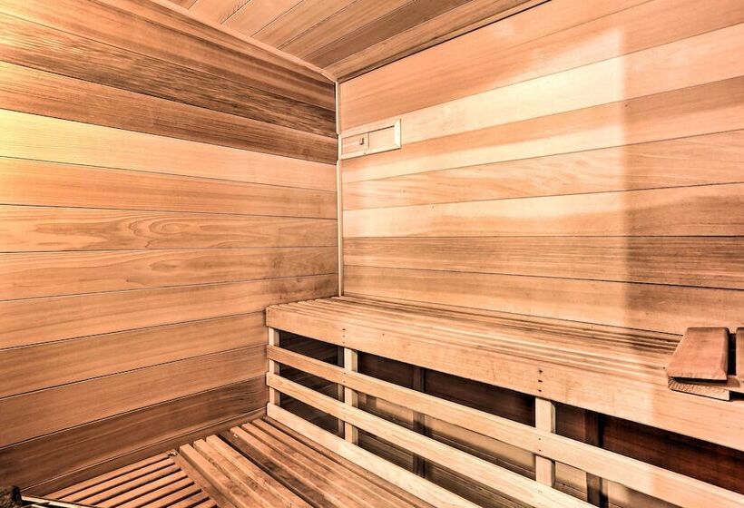 Rustic Masthope Mountain Retreat W/ Private Sauna!