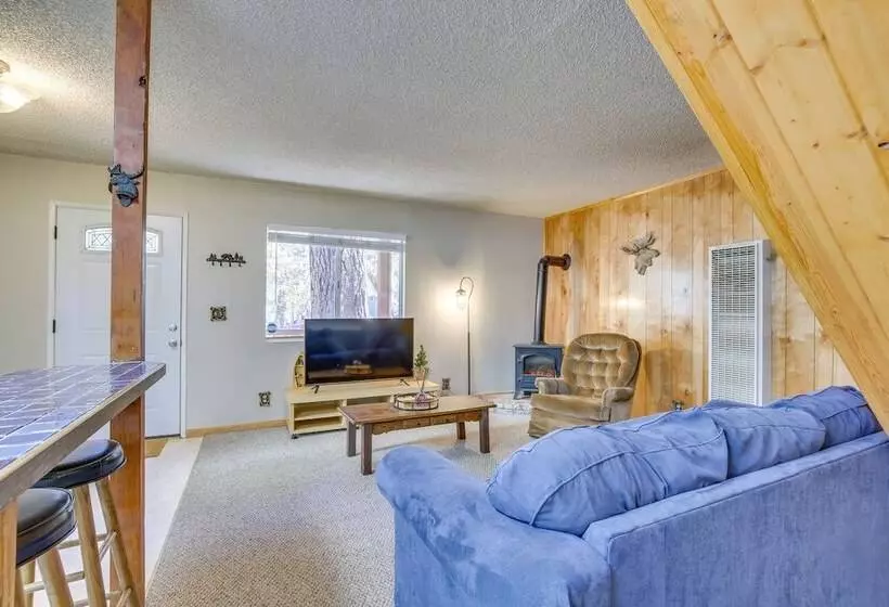 Serene Sugarloaf Cabin ~ 6 Mi To Big Bear Resort