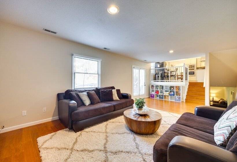 Spacious Colorado Springs Home With Fire Pit!