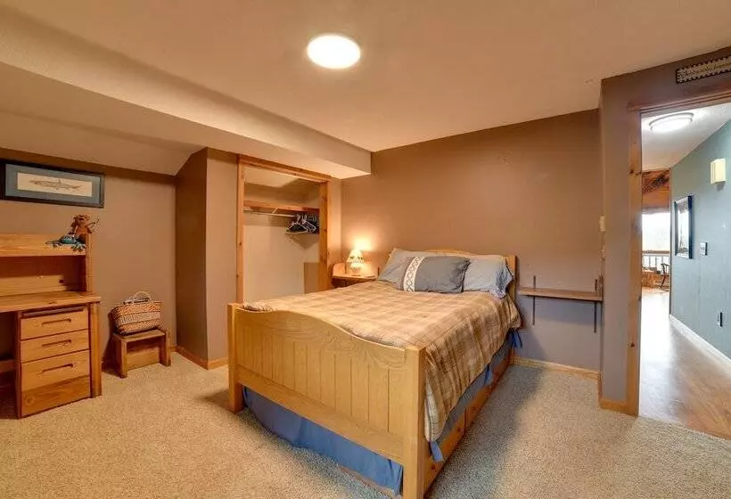 Spacious Finger Lakes Home W/ Mountain Views