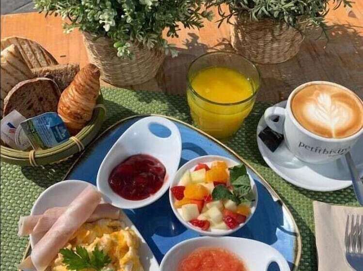 Valencia Luxury Calma Beach Apartments