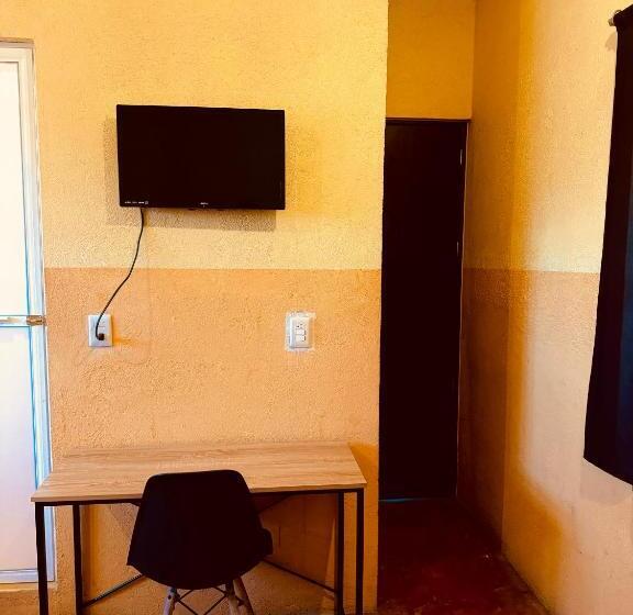 הוסטל Casa Lagun Rooms With Ac