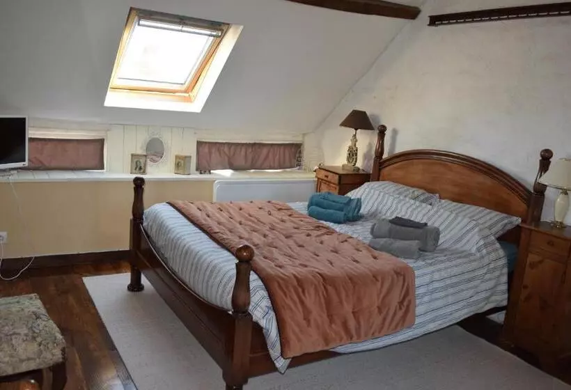 Aamiaismajoitus (B&B) Le Jardin Des Fées