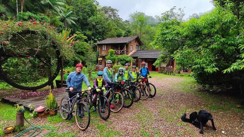 민박 Quinta Da Gavea Hospedaria E Quintal Criativo