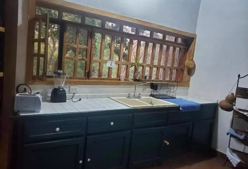 ベッドアンドブレックファースト Teques Relax Y Naturaleza