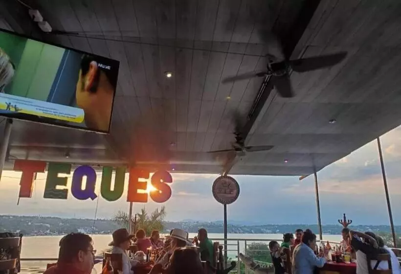 ベッドアンドブレックファースト Teques Relax Y Naturaleza