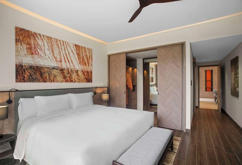 هتل Angsana Ho Tram