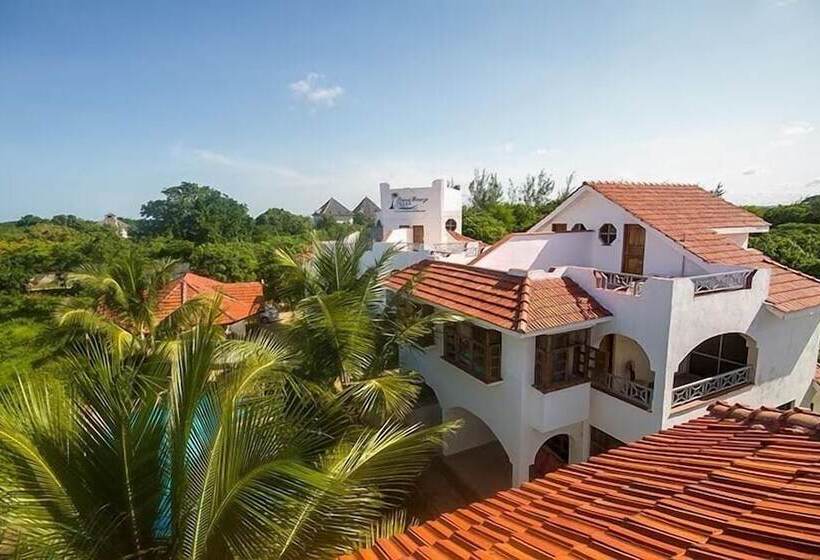 هتل Diani Breeze Villas