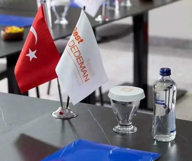 ホテル Rest By Dedeman Karabük