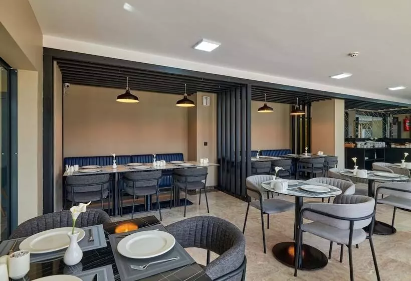 ホテル Rest By Dedeman Karabük