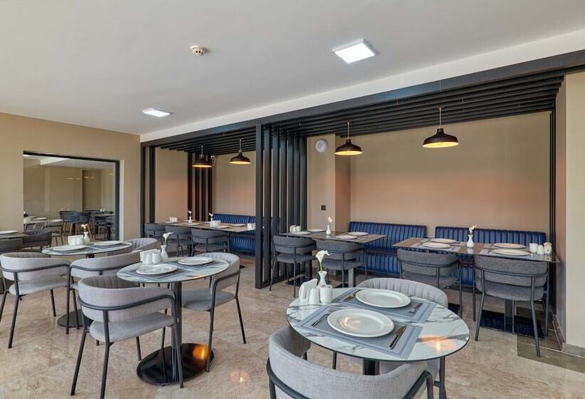 فندق Rest By Dedeman Karabük