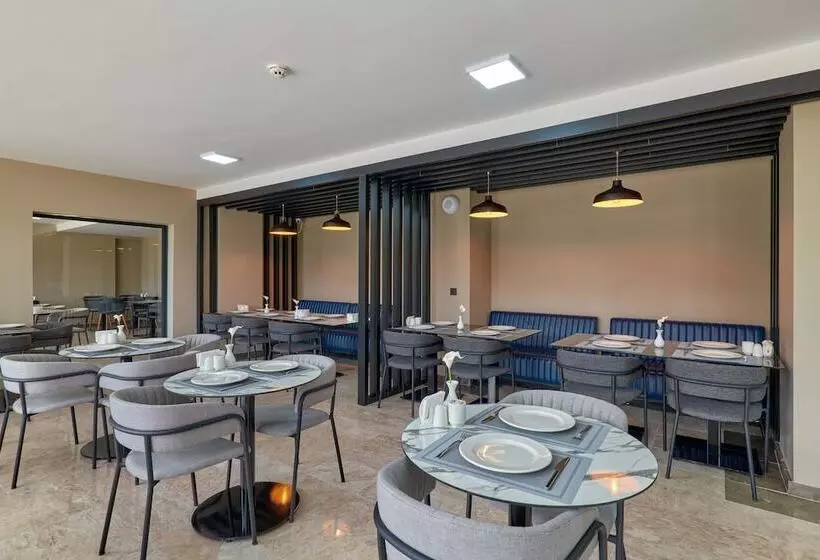 ホテル Rest By Dedeman Karabük