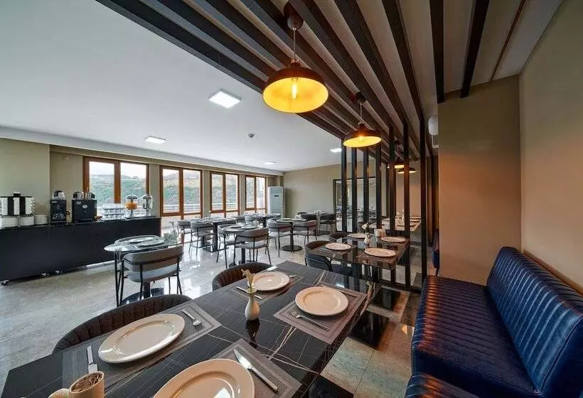 ホテル Rest By Dedeman Karabük