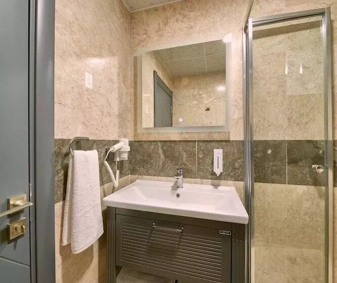 ホテル Rest By Dedeman Karabük