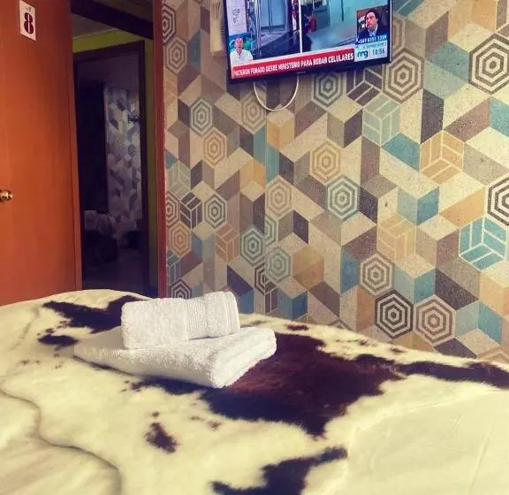 ペンション Hostal Queltehue