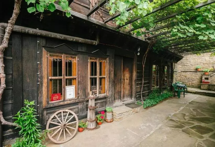 ペンション Kodjamanova House