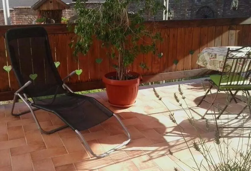 Majatalo Levendula Porta és Pajtaszínház