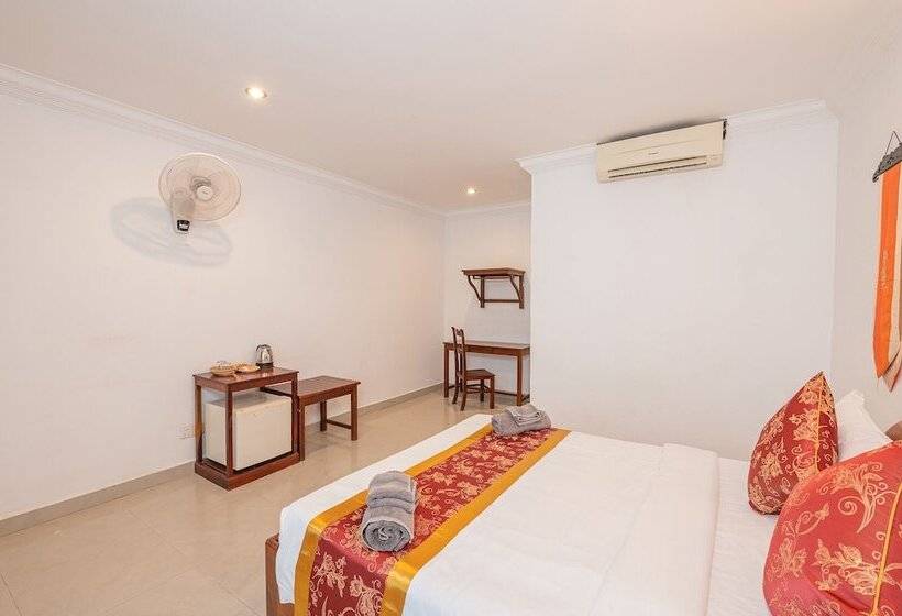 Pensió Lotus Bleu Guest House