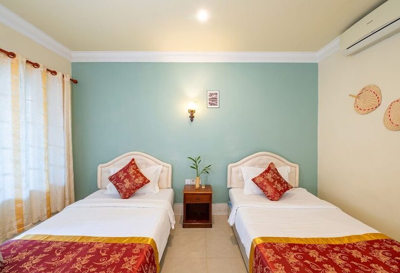 Pensió Lotus Bleu Guest House