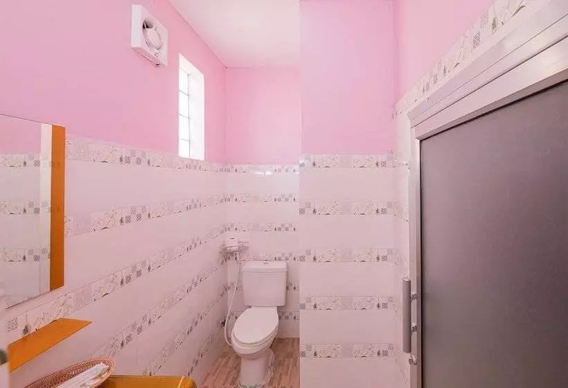 Majatalo Lotus Bleu Guest House