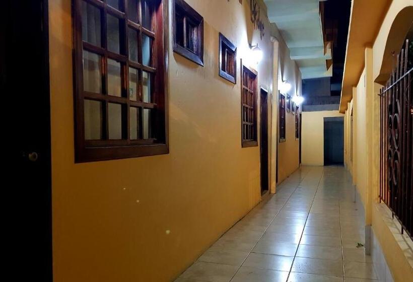 Pensionat Riveri Salinas By Chaqana