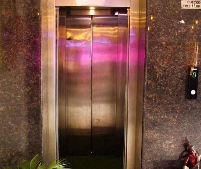 The Kasturi Hotel & Resturant