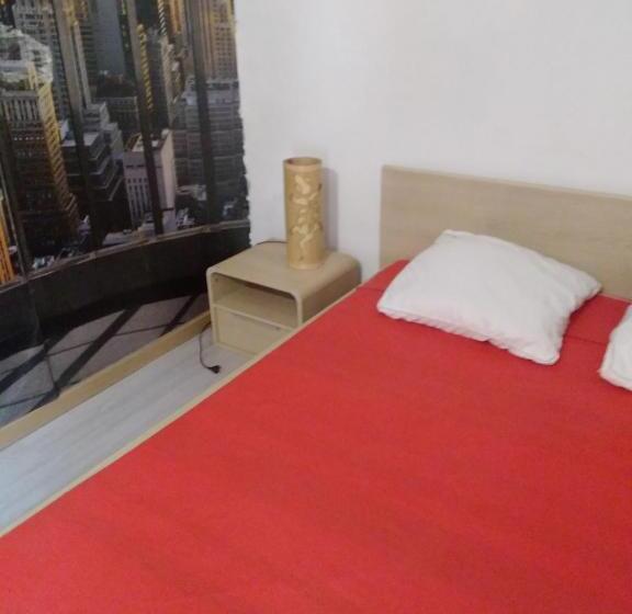 تختخواب و صبحانه Le Zami Ola