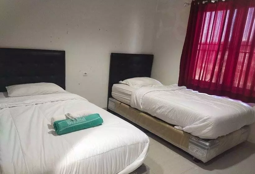 Capital O 93589 Hotel Wongso Syariah