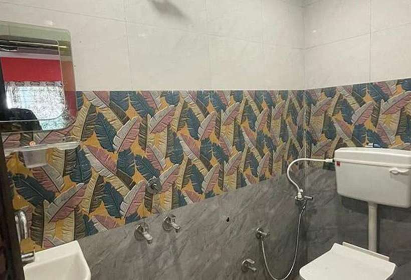 Hotel Fabexpress Lotus